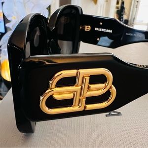 New Authentic Balenciaga BB0069S 001 Gold Grey Lens Women Sunglasses Large